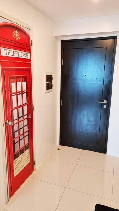 London Themed In Princeton Residences Manila Exterior photo